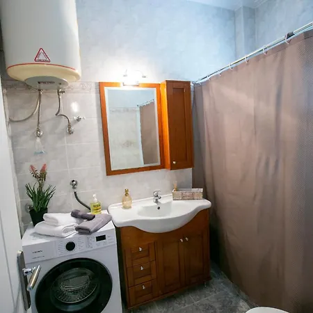 Bay Maisonette