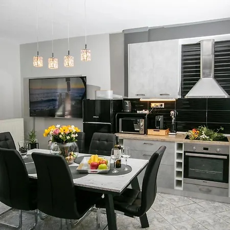 Bay Maisonette Lägenhet