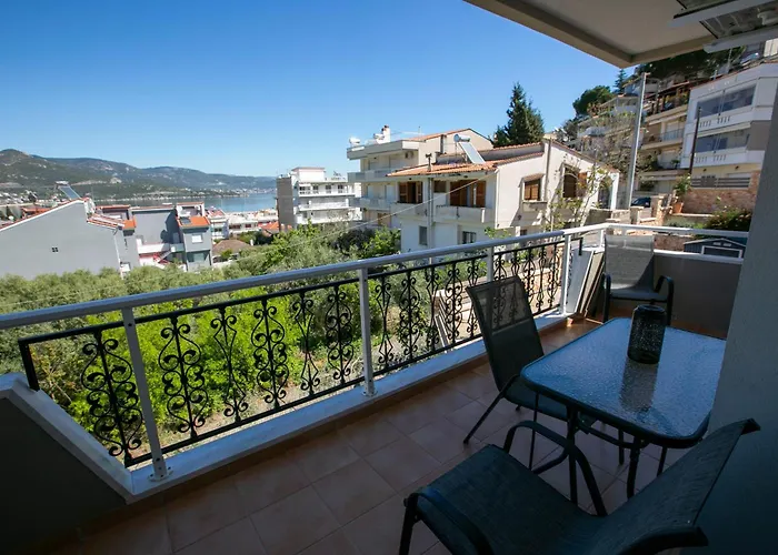 Bay Maisonette Nea Iraklitsa